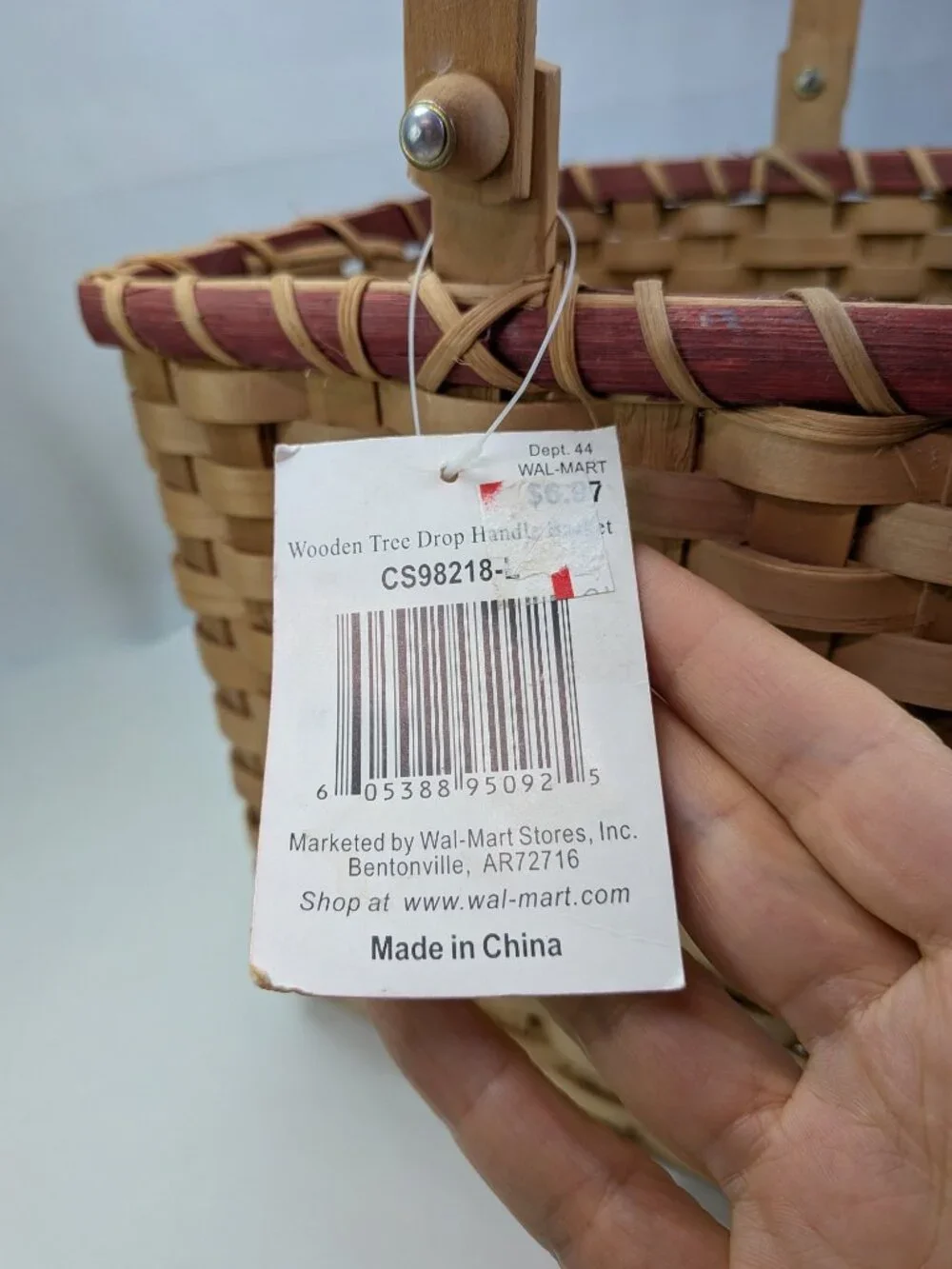 Rustic Country Farmhouse Christmas Tree Basket Drop Handle Wooden Button Star